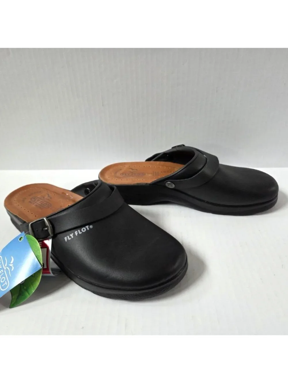 FlyFlot Shoes Mens 41 / 8 Black Leather Clogs Mules Anatomic Comfort NEW